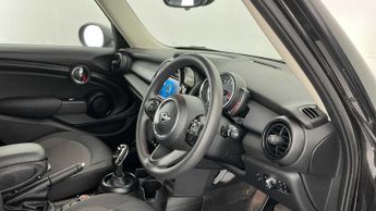 MINI Hatchback Cooper Classic