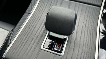 Land Rover Range Rover Velar Dynamic HSE