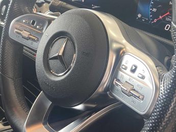 Mercedes-Benz Cla AMG Line