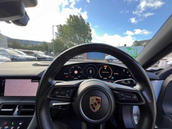 Porsche Taycan 4S
