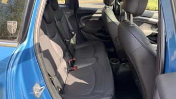 MINI Hatchback Cooper S Exclusive