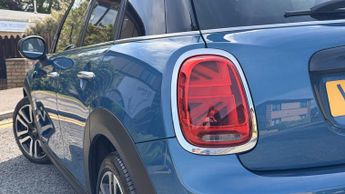 MINI Hatchback Cooper S Exclusive