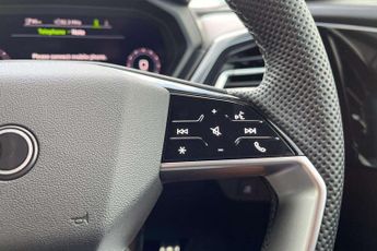 Audi Q4 S Line