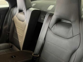 Mercedes-Benz Cla AMG Line