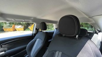 MINI Hatchback Cooper S Level 1