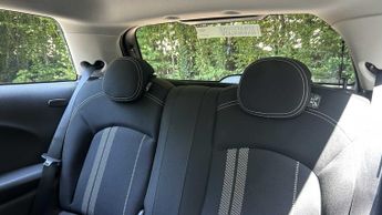 MINI Hatchback Cooper S Level 1
