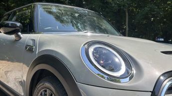 MINI Hatchback Cooper S Level 1