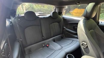 MINI Hatchback Cooper S Level 3