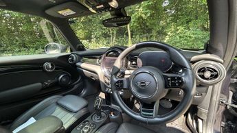 MINI Hatchback Cooper S Level 3
