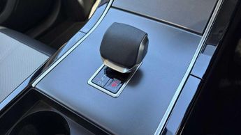 Land Rover Range Rover Velar Dynamic SE