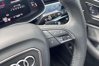 Audi Q7 SQ7 Black Edition