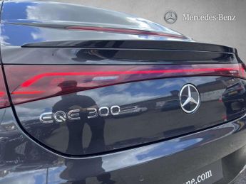 Mercedes-Benz EQE AMG Line