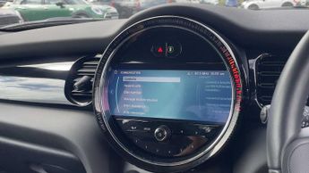 MINI Hatchback Cooper S Level 2