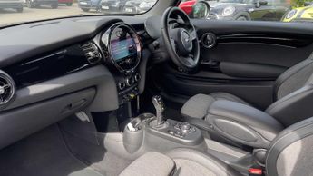 MINI Hatchback Cooper S Level 2