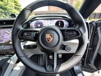 Porsche Cayenne Electric 