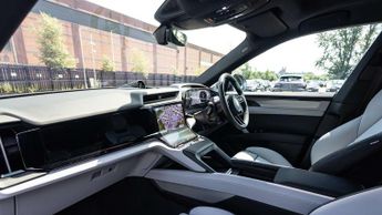 Porsche Cayenne Electric 