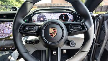 Porsche Cayenne Electric 