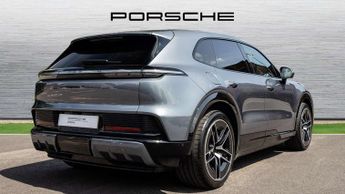 Porsche Cayenne Electric 