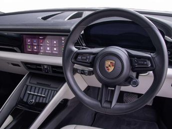 Porsche Macan Electric Estate 