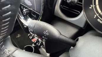 MINI Hatchback Cooper Exclusive