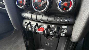 MINI Hatchback Cooper Exclusive