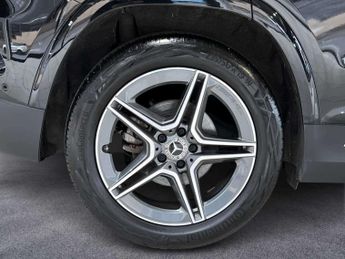 Mercedes-Benz GLA AMG Line