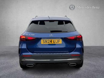 Mercedes-Benz GLA AMG Line