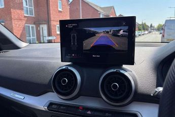 Audi Q2 Black Edition
