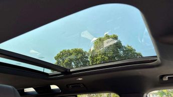Land Rover Defender X-Dynamic SE