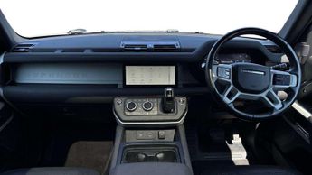 Land Rover Defender X-Dynamic SE