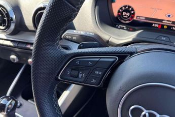 Audi Q2 Black Edition