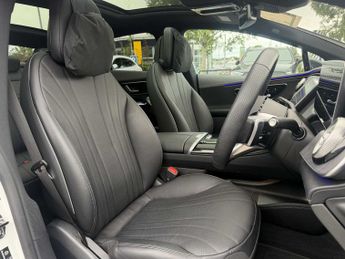 Mercedes-Benz EQE AMG Line Night Edition