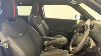 MINI Cooper SE Sport