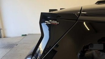 MINI Cooper SE Sport