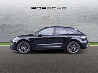 Porsche Macan Estate 