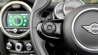 MINI Convertible Cooper S Exclusive