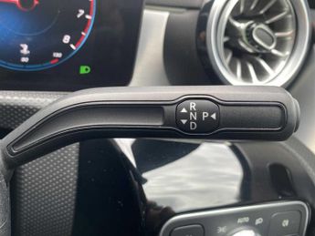 Mercedes-Benz Cla AMG Line