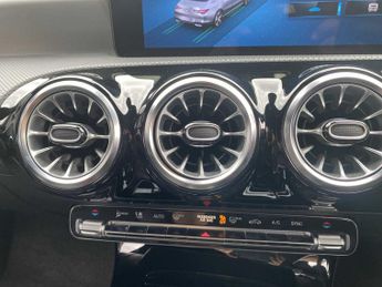 Mercedes-Benz Cla AMG Line