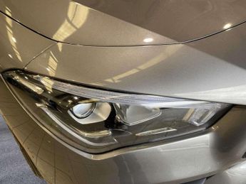 Mercedes-Benz Cla AMG Line