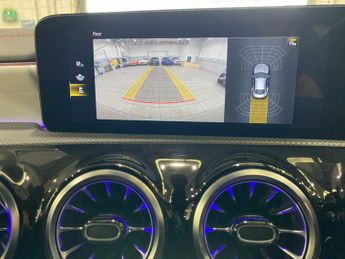 Mercedes-Benz Cla AMG Line
