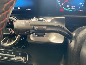 Mercedes-Benz EQB AMG Line