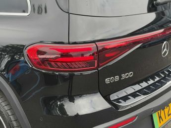 Mercedes-Benz EQB AMG Line Executive