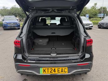 Mercedes-Benz EQB AMG Line Executive