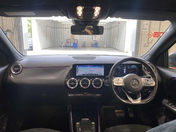 Mercedes-Benz GLA AMG Line