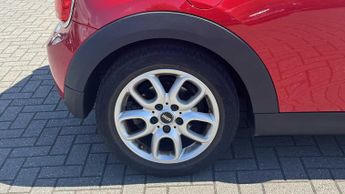 MINI Hatchback Cooper