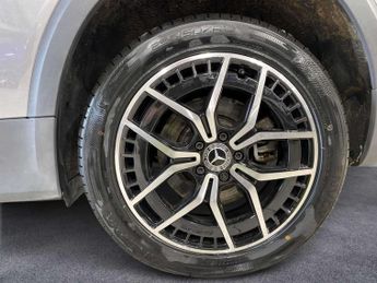 Mercedes-Benz EQB AMG Line