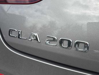 Mercedes-Benz Cla AMG Line