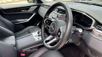 Jaguar F-PACE S