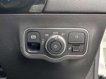 Mercedes-Benz GLA Sport
