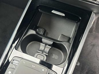 Mercedes-Benz EQB AMG Line